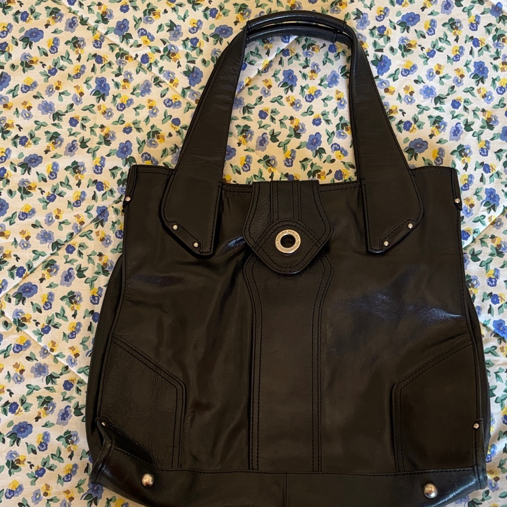 Perlina Black Leather Tote Bag